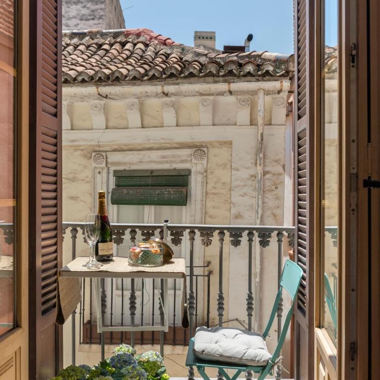 Holidays2Malaga Cathedral View - Apartment with Balcony - 4