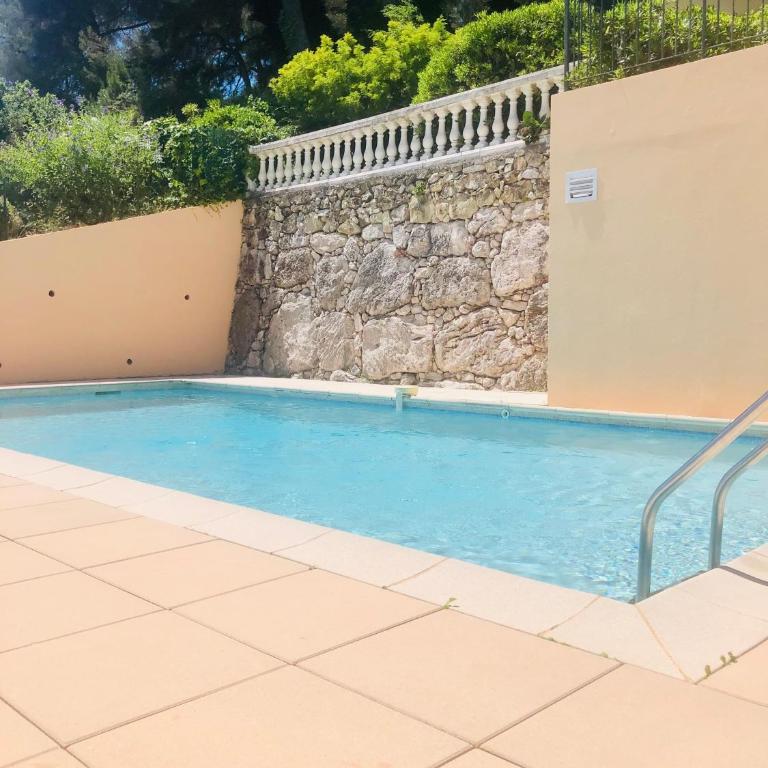 Mon Appart avec Terrasse et Piscine - Appartement avec Terrasse - 8