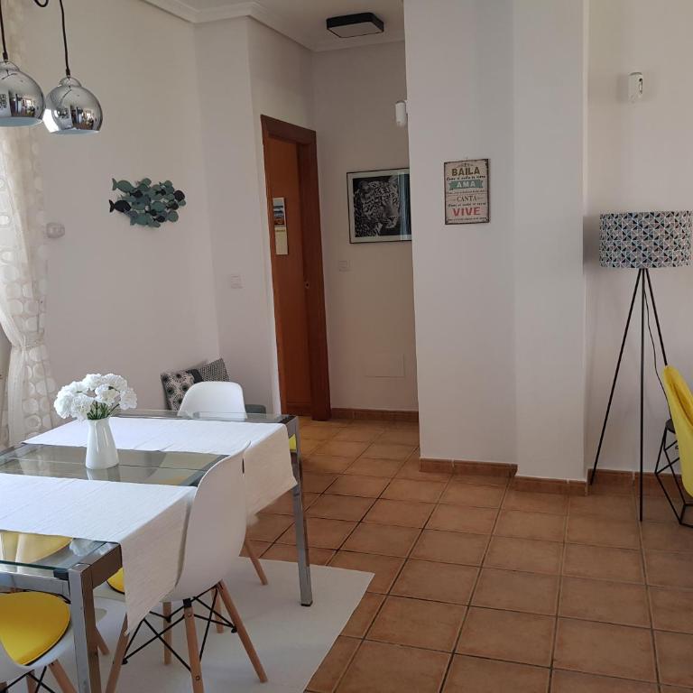 Cozy apartment in Vera Playa, Almeria, Andalucia, Spain - Apartamento de 2 dormitorios - 11