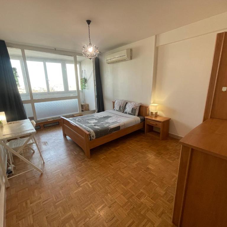 Chambre Privée en Colocation Villeurbanne Métro Bonnevay - Chambre Double Deluxe avec Balcon - 17