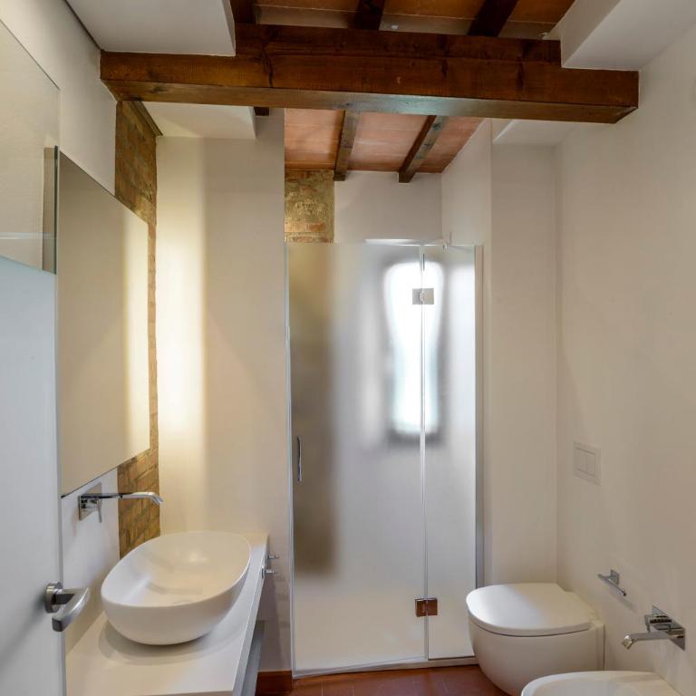 Tenuta Sovestro - Agriturismo e winery - Deluxe Room - First Floor - 2