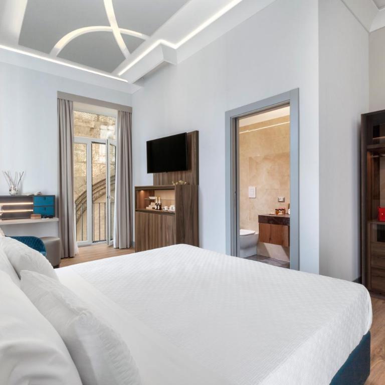 Elys Suites - Superior Double Room - 1