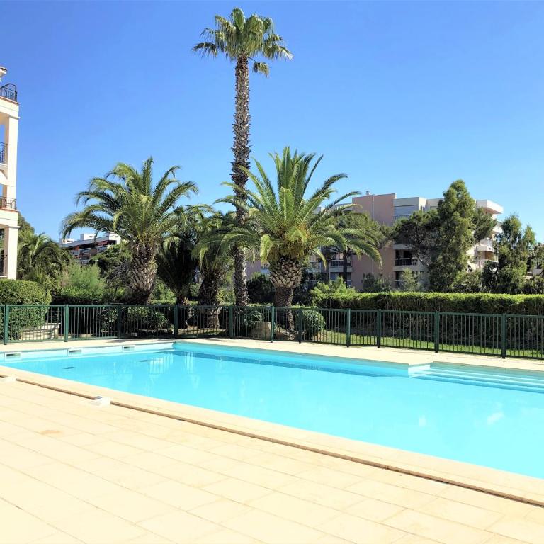 Ste Maxime T3 Terrasse vue mer et avec piscine - Apartment mit 3 Schlafzimmern - 4