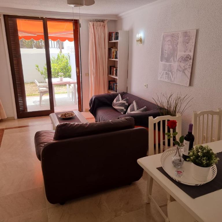 Casa Teide, ground floor Apartment Parque Santiago 1, heated pool, 100 m to sea and beach, wifi - Apartamento de 2 dormitorios - 7