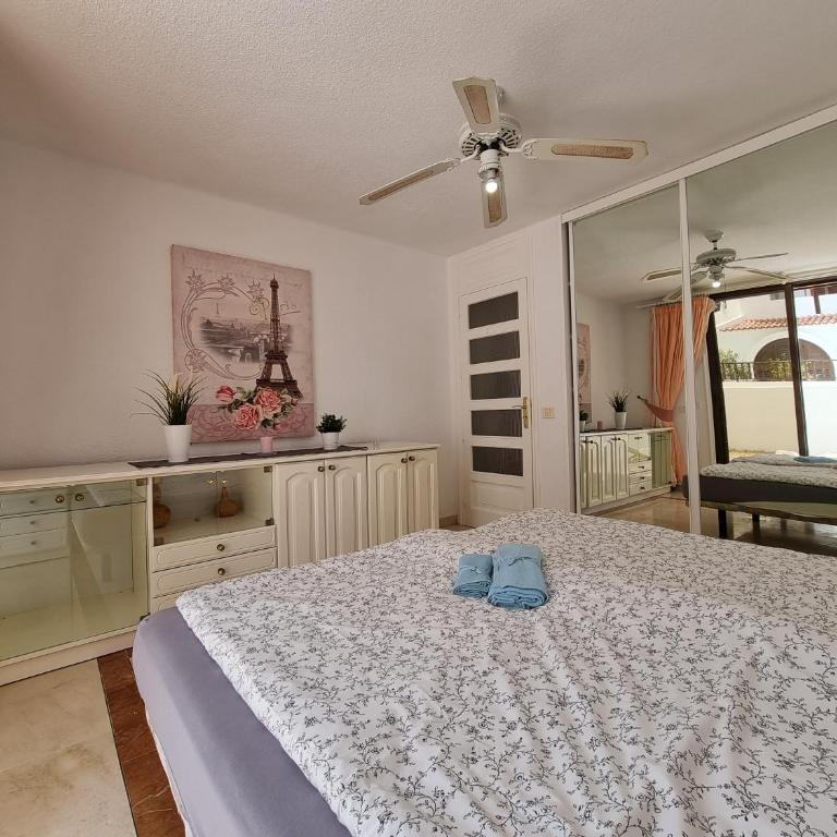 Casa Teide, ground floor Apartment Parque Santiago 1, heated pool, 100 m to sea and beach, wifi - Apartamento de 2 dormitorios - 26