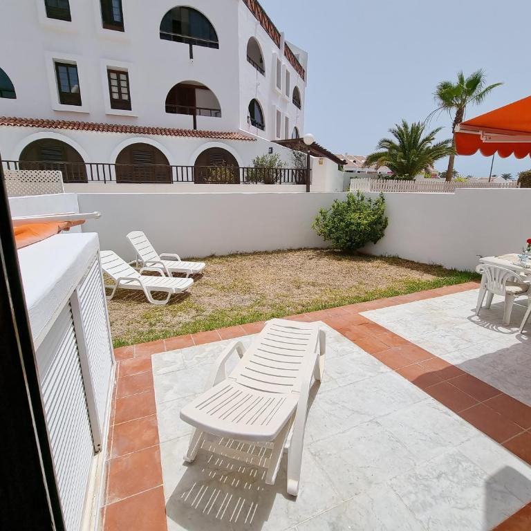 Casa Teide, ground floor Apartment Parque Santiago 1, heated pool, 100 m to sea and beach, wifi - Apartamento de 2 dormitorios - 32