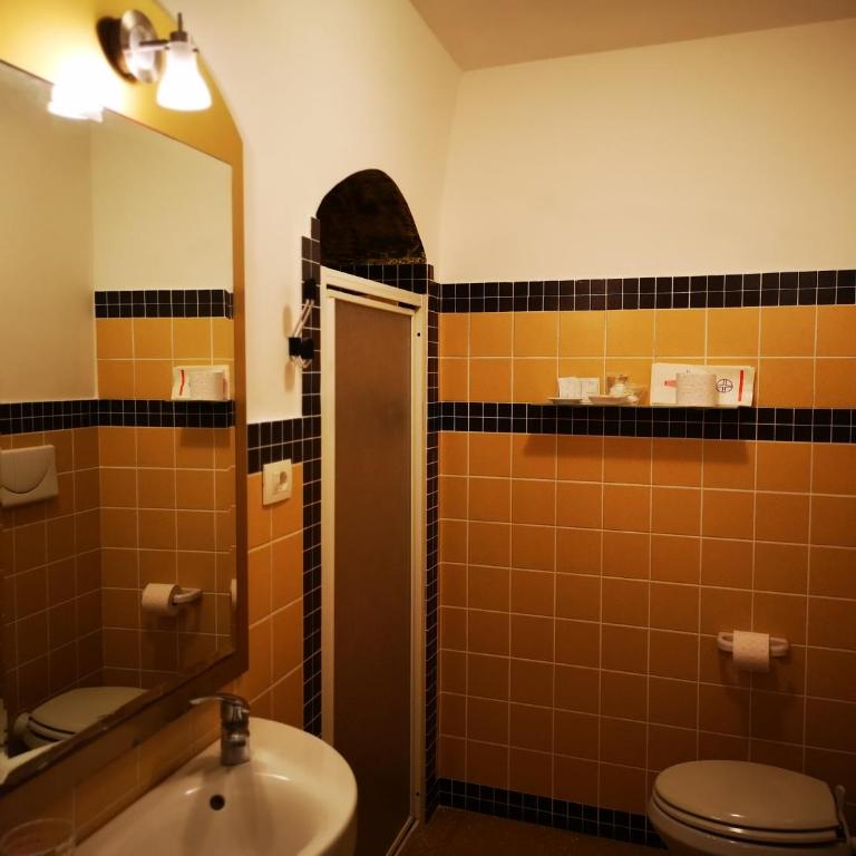 B&B Corti Carmela - Camera Tripla con Bagno Privato - 2