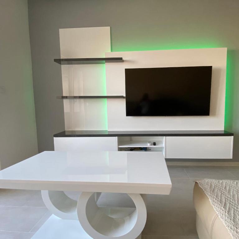 Apartment Novato - Apartman sa 2 Spavaće Sobe - 2