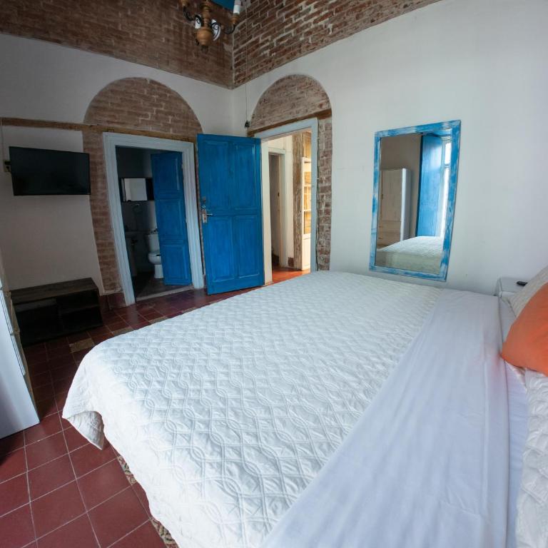 Casa Alonso53 - Five-Bedroom House - 44