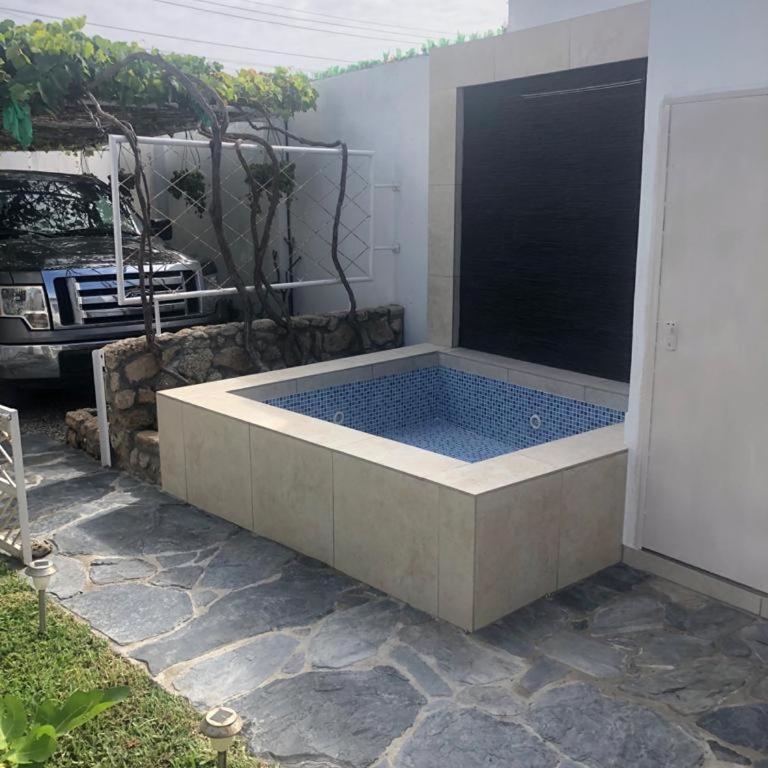 Casa Bella - One-Bedroom Apartment - 3