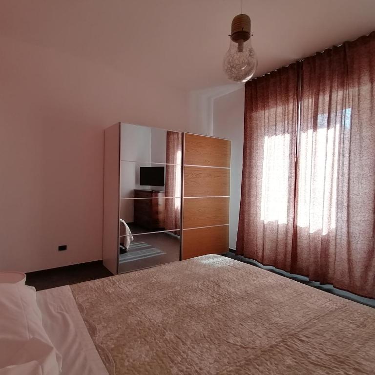 P in centro 2 - Appartamento con 3 Camere da Letto - 4