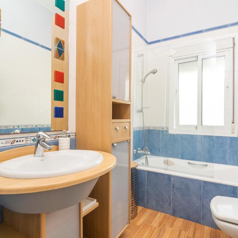 Romaní - Three-Bedroom Chalet - 22