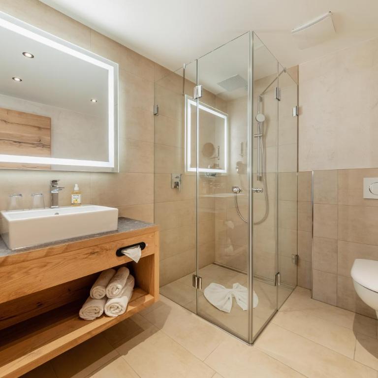 Kräuterhotel Hochzillertal - Superior Dreibettzimmer - 11