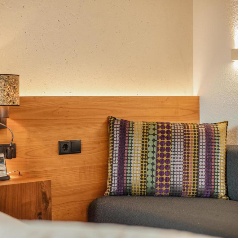 Kräuterhotel Hochzillertal - Superior Dreibettzimmer - 16
