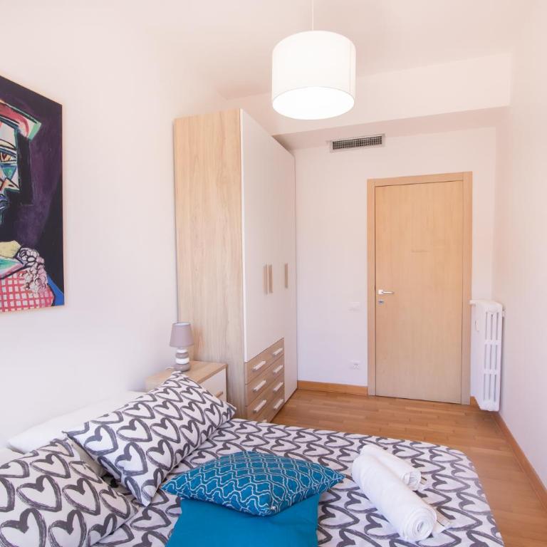 Relais Emilei - Three-Bedroom Apartment - 25