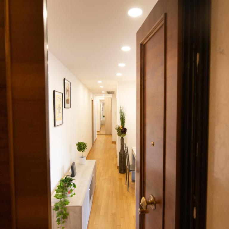Relais Emilei - Three-Bedroom Apartment - 2