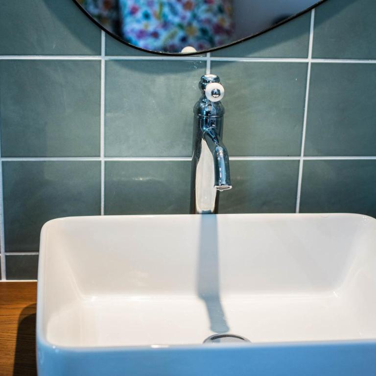 Les Apparts de Charly-Superbe duplex dans un hotel particulier, parking privé gratuit - Appartement 1 Chambre - 12