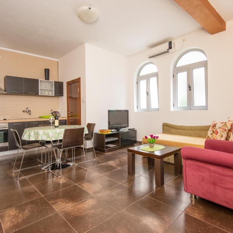 Gemma di Cattaro Apartments - Two-Bedroom Apartment - 6