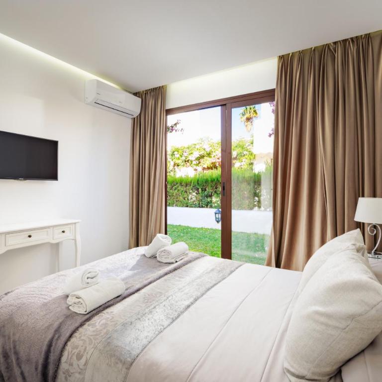 Estepona - Playa - Villa de 2 dormitorios con terrazas al lado del mar AL7 - Apartamento - 14