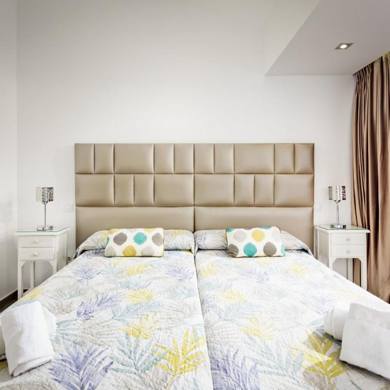 Estepona - Playa - Villa de 2 dormitorios con terrazas al lado del mar AL7 - Apartamento - 16