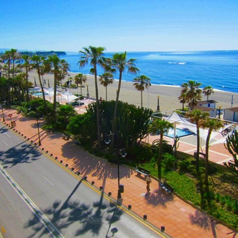 Estepona - Playa - Villa de 2 dormitorios con terrazas al lado del mar AL7 - Apartamento - 32
