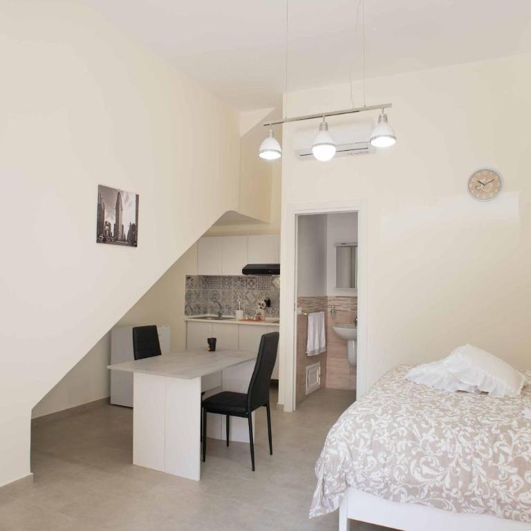 Isola bella - Triple Room - 1