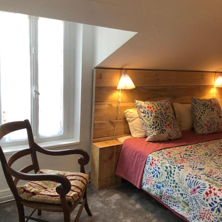 La Croix Blanche - Chambre Lit King-Size - 5