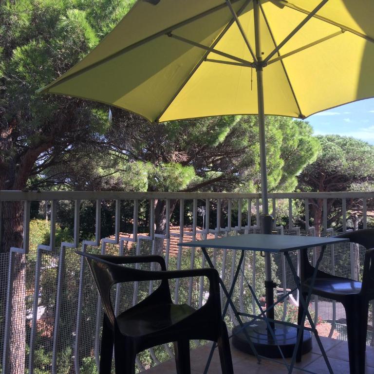 studio cavalaire sur mer proche de ST tropez reservable du samedi au samedi - Apartment mit 1 Schlafzimmer - 1