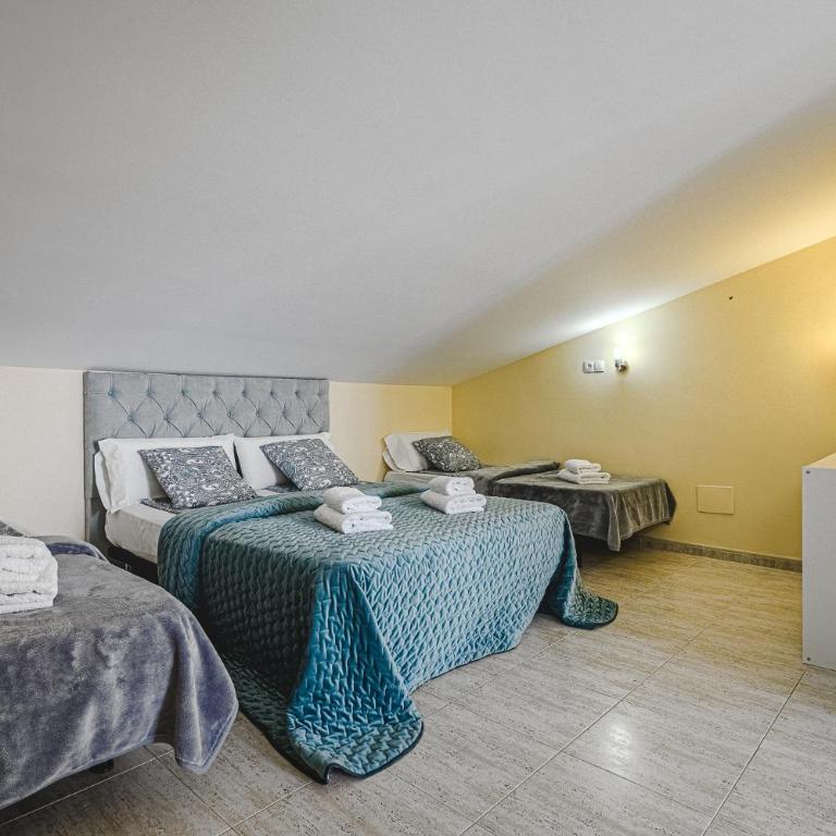 RED Large family apartment, three floors, 10 guests - Apartamento de 3 dormitorios - 7
