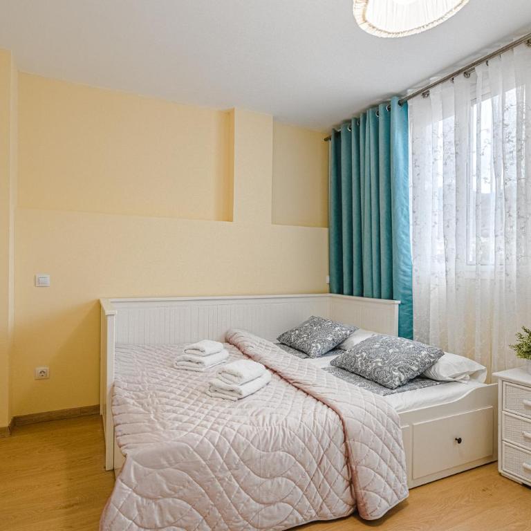 RED Large family apartment, three floors, 10 guests - Apartamento de 3 dormitorios - 29