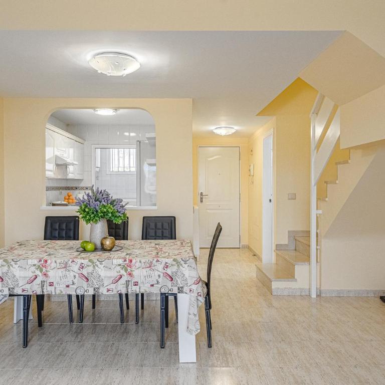 RED Large family apartment, three floors, 10 guests - Apartamento de 3 dormitorios - 23