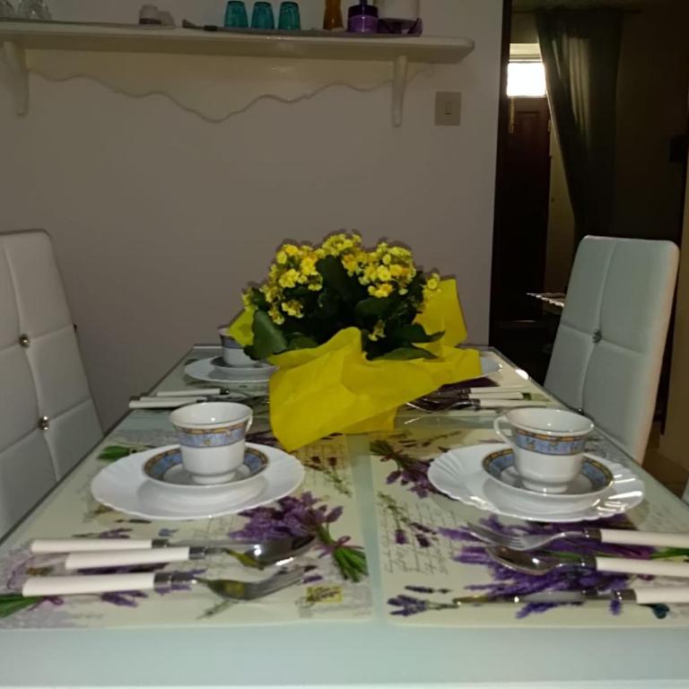 Hola Cathedral House - Appartamento Familiare con 2 Camere da Letto - 1