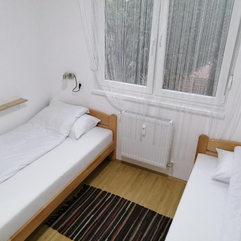 Apartman Ana 3 - Two-Bedroom Apartment - 12