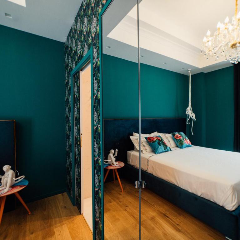 Aron Only Suites Bed and Breakfast - Suite King con Balcone - 20