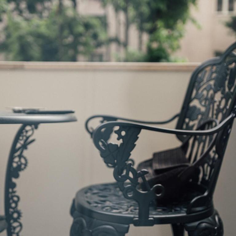Aron Only Suites Bed and Breakfast - Camera Matrimoniale con Balcone - 14
