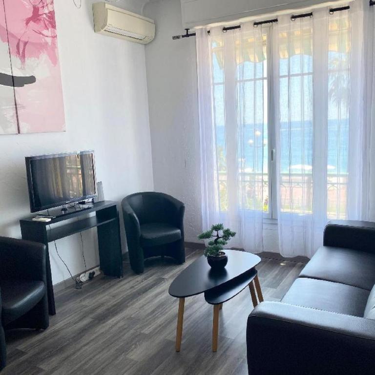 SEA FRONT SUITE - Panoramic View with Terrace - 85 m - Appartement - Vue sur Mer - 13