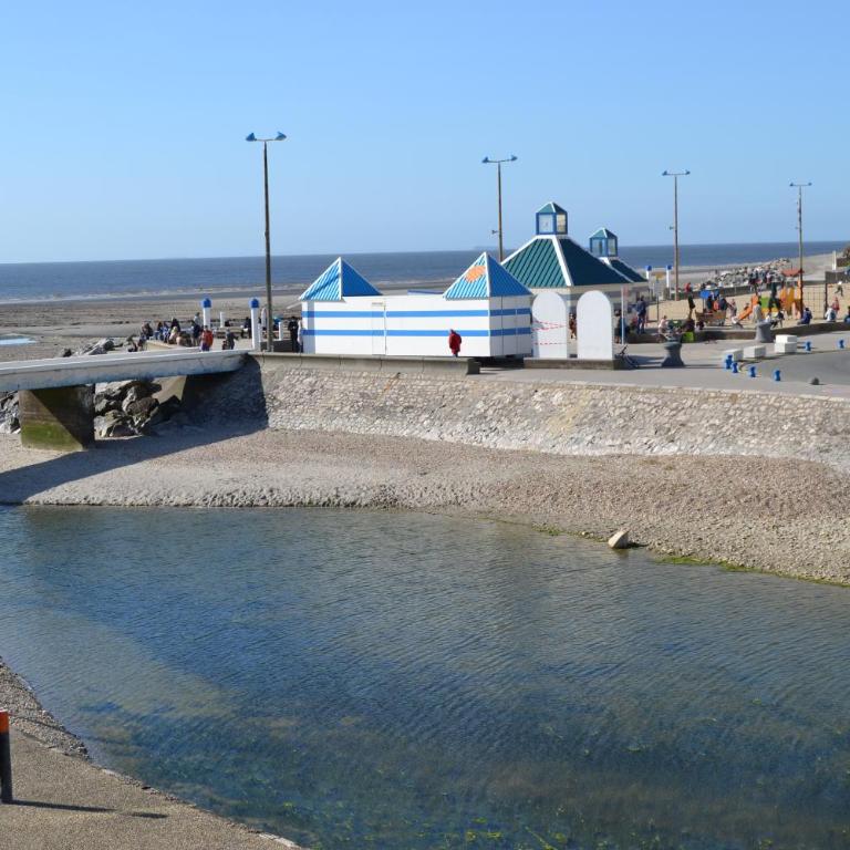 Appartement Wimereux "les pieds dans l'eau", parking, wifi - Apartment mit Meerblick - 1