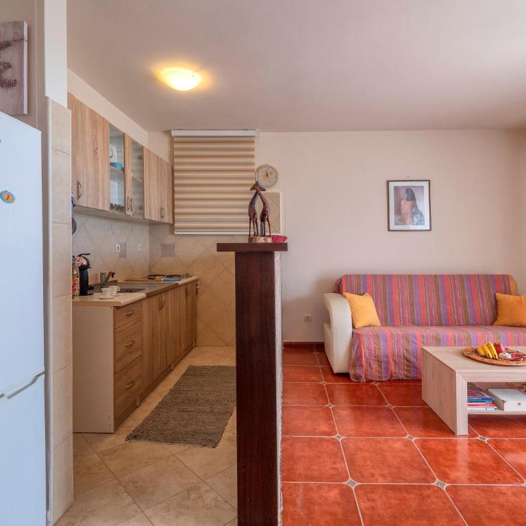 Casa al mare Petrovac, Montenegro - Apartman sa 2 Spavaće Sobe - 14
