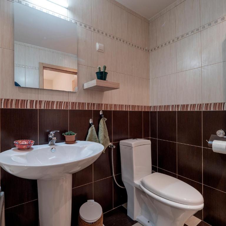 Casa al mare Petrovac, Montenegro - Apartman sa 2 Spavaće Sobe - 20