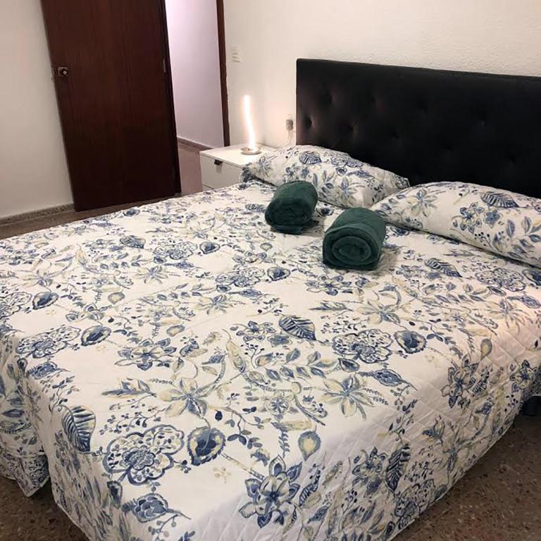 PISO CENTRO CIUDAD CLUB NAUTICO - Apartamento de 3 dormitorios - 24