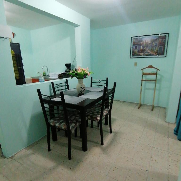 DEPARTAMENTO CERCANO AL AEROPUERTO T2, A 2 CALLES - Standard Apartment - 21