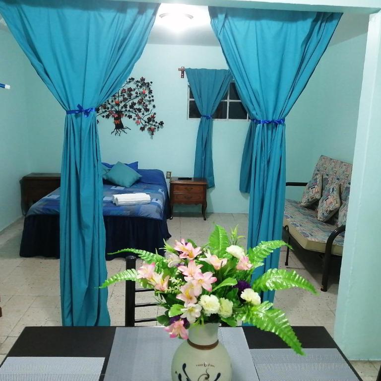 DEPARTAMENTO CERCANO AL AEROPUERTO T2, A 2 CALLES - Standard Apartment - 7