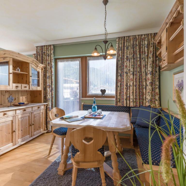 Hotel Garni Ferienhof - Deluxe Suite mit Terrasse - 4