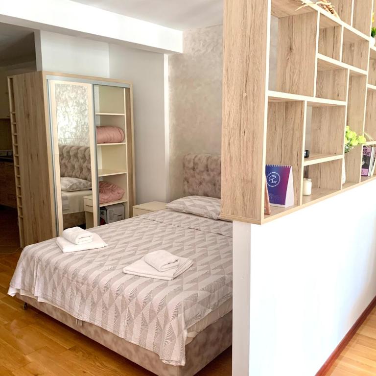 Holiday apartments Petrovac - One-Bedroom Apartment - 2