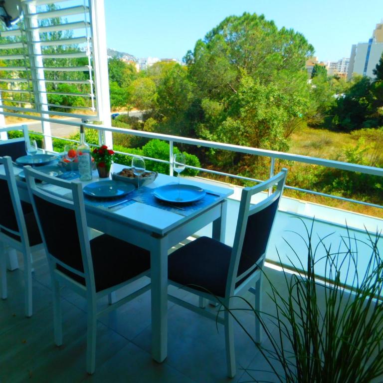 GMID IMMO Apartamento apartsol - Three-Bedroom Apartment - 1