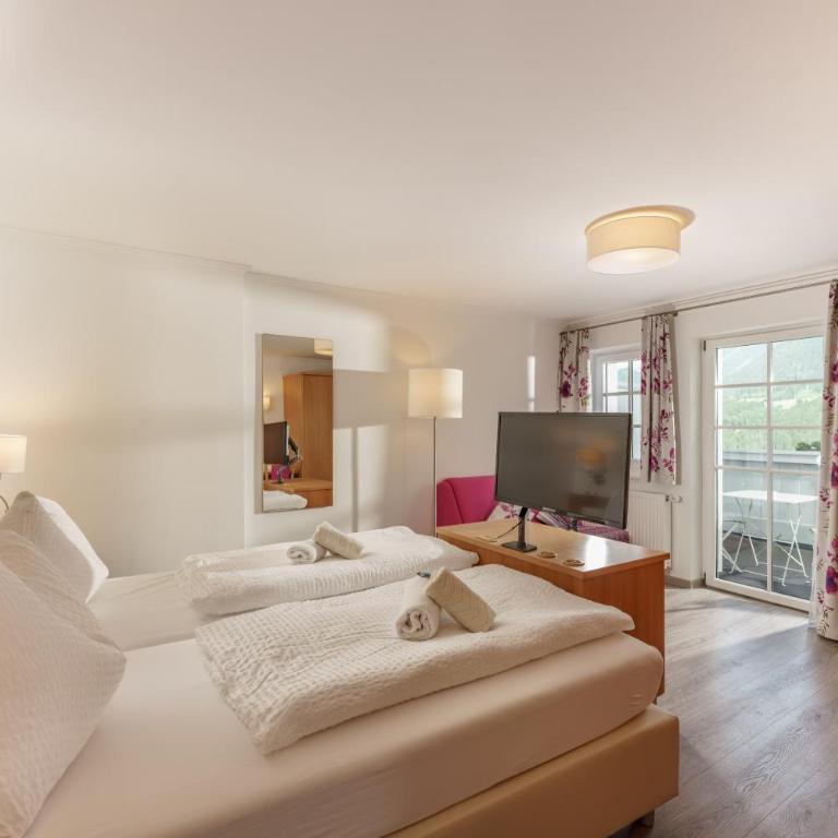 Cafe Pension Kitzer - Deluxe Zimmer - 3
