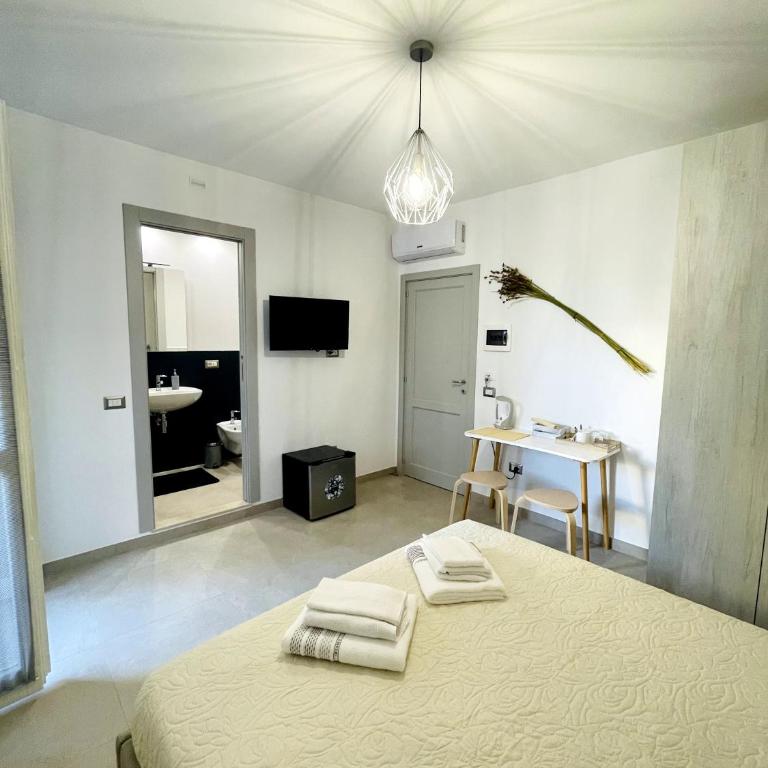 Alguer 74 - Camera King con Balcone - 6
