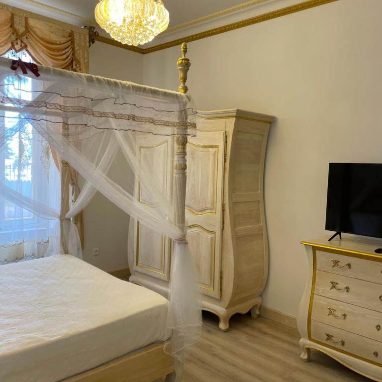 Chambre a Baldaquin Maison de L'Église Du couvent - Chambre Double avec Salle de Bains Privative - 7
