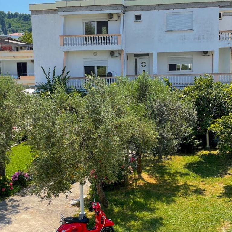 Casa Sinani - Dvokrevetna Soba sa Bračnim Krevetom i Balkonom - 1