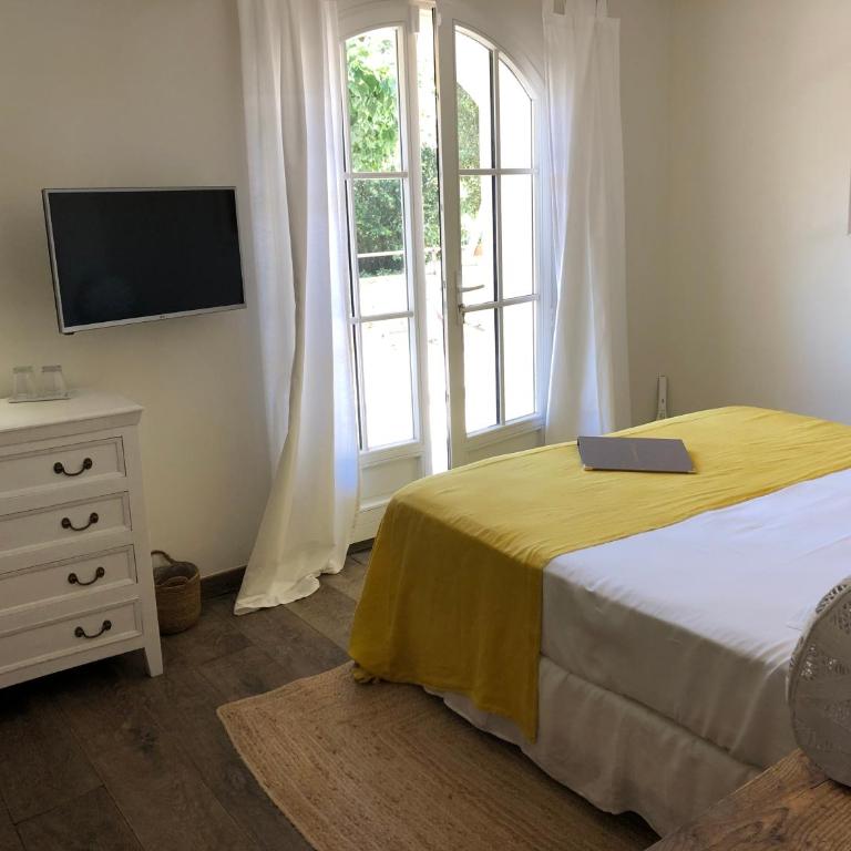 Le Clos des Sept Palmiers - Chambre double supérieure au rez-de-chaussée - 13